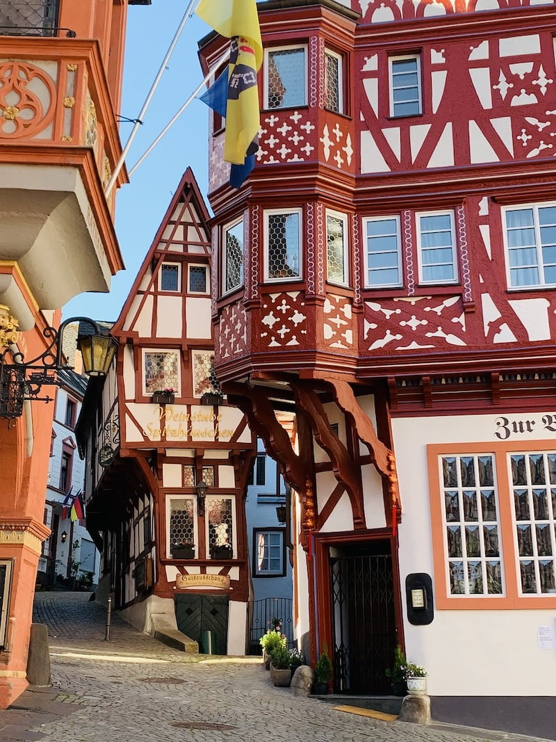 Bernkastel-Kues i Moseldalen